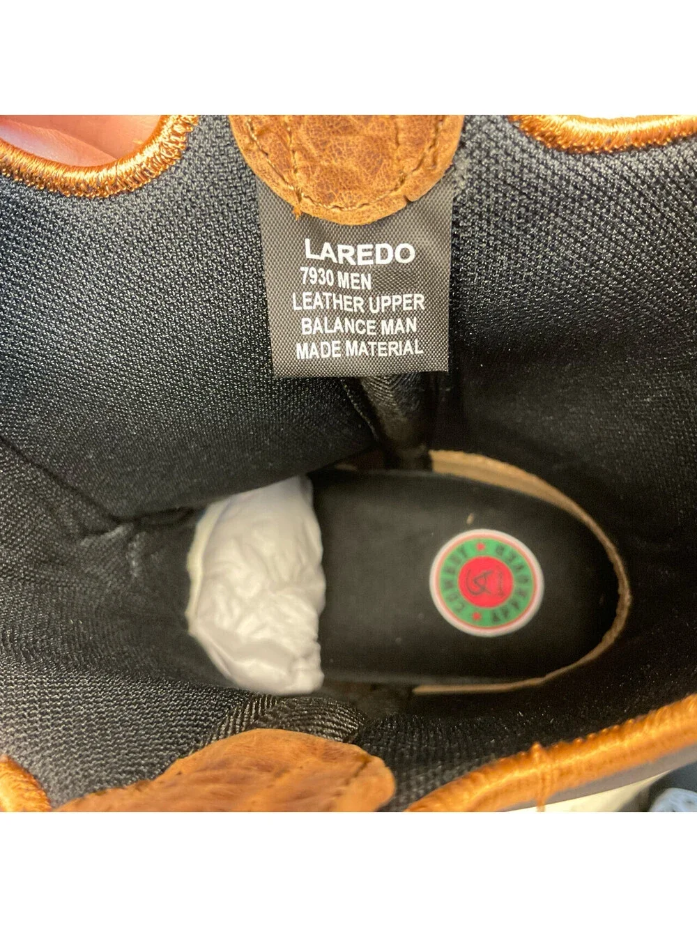 Laredo Men's 11
